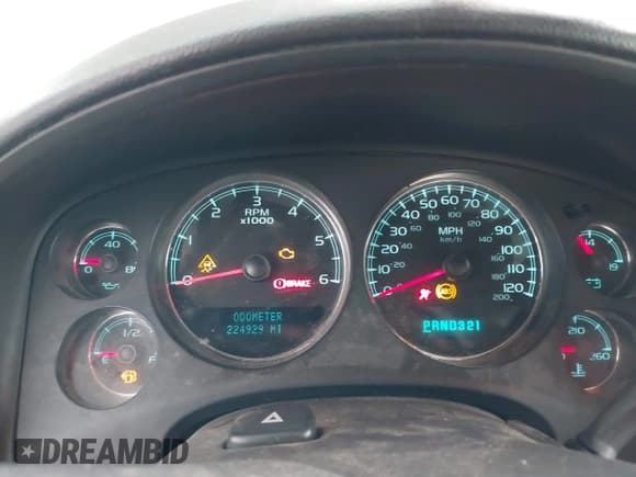 ✅ 2008 Chevrolet Silverado 1500 • VIN: 2GCFC13Y681118367 • Lot: 42632087. Wystawiony na IAAI z przebiegiem 99 623 mil. Bezpłatny archiwum sprzedaży aukcyjnych z USA i szczegółowy raport historii pojazdu na DreamBid. Zdjęcie 7.