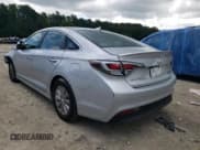 ✅ 2017 Hyundai Sonata SE • VIN: KMHE24L18HA058483 • Лот: 54292492. Опубликован ранее на Copart с пробегом 83 466 миль. Бесплатный доступ к архиву аукционных продаж из США и подробный отчёт об истории автомобиля на DreamBid. Изображение 3.