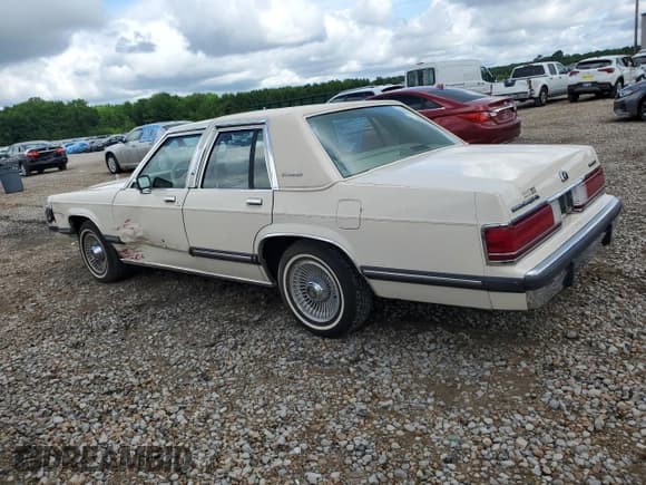 ✅ 1991 Mercury Grand Marquis • VIN: 2MECM75F9MX655898 • Lot: 58300935. Listed on Copart with 25,562 mi. Free auction sales archive from the USA and detailed vehicle history report at DreamBid. Image 2.