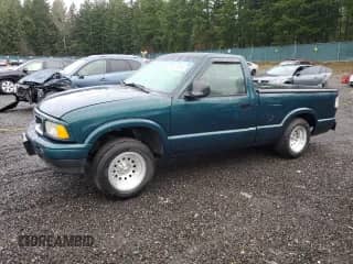 1997 Chevrolet S-10 LS с VIN 1GCCS1441VK205641, выставлен на аукционе Copart как лот 86920484 с пробегом 85 775 миль миль и Списание • Salvage title. История ставок и продаж доступна на DreamBid. Изображение 1.
