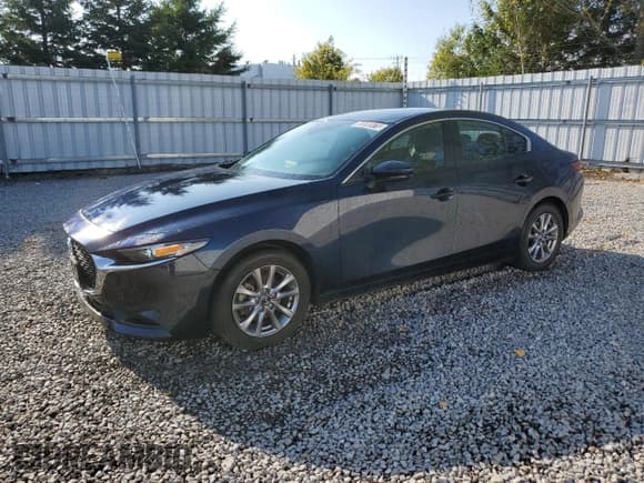 ✅ 2020 Mazda 3 • VIN: 3MZBPAB72LM138223 • Lot: 80690975. Listed on Copart with 75,286 mi. Free auction sales archive from the USA and detailed vehicle history report at DreamBid. Image 1.