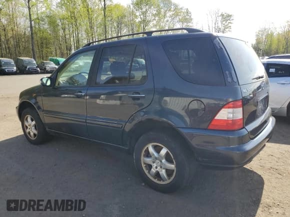 ✅ 2005 Mercedes-Benz M 500 • VIN: 4JGAB75E15A529787 • Lot: 55465125. Listed on Copart with 167,093 mi. Free auction sales archive from the USA and detailed vehicle history report at DreamBid. Image 2.