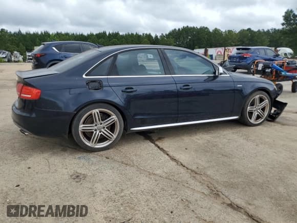 ✅ 2011 Audi S4 Prestige • VIN: WAUKGAFL5BA108538 • Лот: 69808445. Опубликован ранее на Copart с пробегом 143 420 миль. Бесплатный доступ к архиву аукционных продаж из США и подробный отчёт об истории автомобиля на DreamBid. Изображение 3.