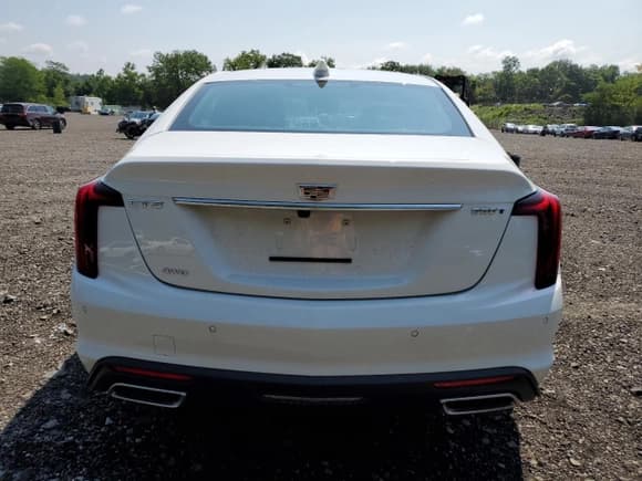 ✅ 2025 Cadillac CT5 Premium Luxury • VIN: 1G6DS5RK1S0104600 • Lot: 66129365. Wystawiony na Copart z przebiegiem Nie podano. Bezpłatny archiwum sprzedaży aukcyjnych z USA i szczegółowy raport historii pojazdu na DreamBid. Zdjęcie 6.