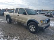 ✅ 2004 Toyota Tacoma • VIN: 5TEWN72N34Z389185 • Lot: 43526798. Wystawiony na IAAI z przebiegiem 174 726 mil. Bezpłatny archiwum sprzedaży aukcyjnych z USA i szczegółowy raport historii pojazdu na DreamBid. Zdjęcie 1.