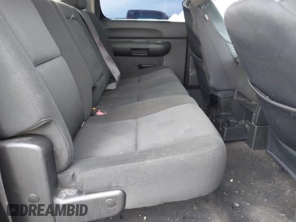 ✅ 2011 Chevrolet Silverado 1500 LT • VIN: 3GCPKSE33BG191046 • Лот: 43849954. Опубликован ранее на IAAI с пробегом 220 466 миль. Бесплатный доступ к архиву аукционных продаж из США и подробный отчёт об истории автомобиля на DreamBid. Изображение 8.