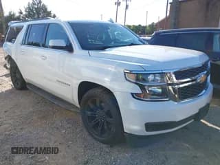 ✅ 2020 Chevrolet Suburban LT • VIN: 1GNSKHKC2LR112606 • Lot: 41984857. Wystawiony na IAAI z przebiegiem 122 192 mil. Bezpłatny archiwum sprzedaży aukcyjnych z USA i szczegółowy raport historii pojazdu na DreamBid. Zdjęcie 1.