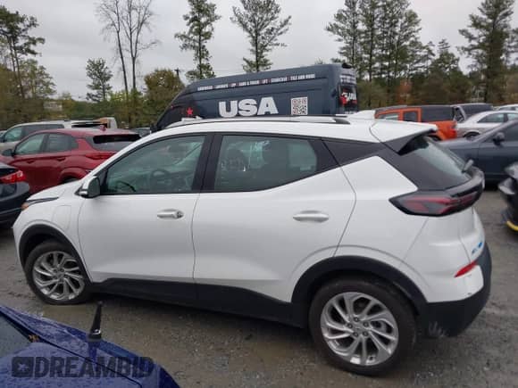 2023 Chevrolet Bolt EUV LT с VIN 1G1FY6S04P4133584, выставлен на аукционе IAAI как лот 43524108 с пробегом 93 126 миль миль и . История ставок и продаж доступна на DreamBid. Изображение 14.