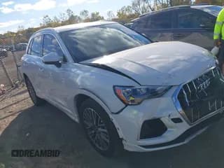 ✅ 2022 Audi Q3 Premium • VIN: WA1AUCF35N1001328 • Лот: 43448178. Опубликован ранее на IAAI с пробегом 40 891 миль. Бесплатный доступ к архиву аукционных продаж из США и подробный отчёт об истории автомобиля на DreamBid. Изображение 1.