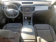 ✅ 2019 Volkswagen Atlas S • VIN: 1V2AP2CA9KC618823 • Лот: 90844465. Опубликован ранее на Copart с пробегом 199 675 миль. Бесплатный доступ к архиву аукционных продаж из США и подробный отчёт об истории автомобиля на DreamBid. Изображение 8.