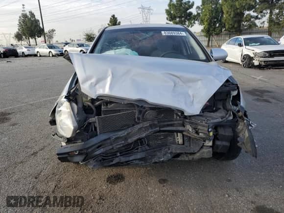 2008 Hyundai Accent GLS z VIN KMHCN46C98U234256, wystawiony jako Copart lot #83089384 z przebiegiem 153 802 mil mil oraz Szkoda całkowita • Salvage title. Historia ofert i sprzedaży dostępna na DreamBid. Obrazek 5.