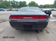 ✅ 2013 Dodge Challenger SXT • VIN: 2C3CDYAG6DH676275 • Lot: 43127581. Wystawiony na IAAI z przebiegiem 55 699 mil. Bezpłatny archiwum sprzedaży aukcyjnych z USA i szczegółowy raport historii pojazdu na DreamBid. Zdjęcie 16.
