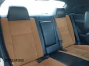 ✅ 2020 Dodge Challenger R/T 50th Anniversary • VIN: 2C3CDZBT6LH236881 • Lot: 42863407. Wystawiony na IAAI z przebiegiem 31 133 mil. Bezpłatny archiwum sprzedaży aukcyjnych z USA i szczegółowy raport historii pojazdu na DreamBid. Zdjęcie 8.