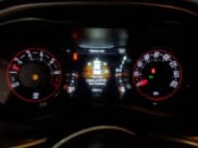 ✅ 2020 Dodge Challenger GT • VIN: 2C3CDZKG6LH109499 • Lot: 55641445. Wystawiony na Copart z przebiegiem 55 834 mil. Bezpłatny archiwum sprzedaży aukcyjnych z USA i szczegółowy raport historii pojazdu na DreamBid. Zdjęcie 9.