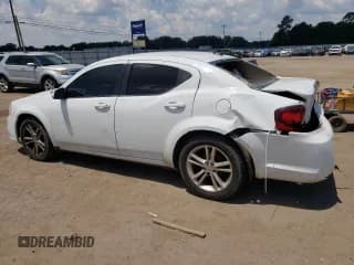 ✅ 2013 Dodge Avenger SXT • VIN: 1C3CDZCB2DN746529 • Lot: 64617994. Wystawiony na Copart z przebiegiem 202 024 mil. Bezpłatny archiwum sprzedaży aukcyjnych z USA i szczegółowy raport historii pojazdu na DreamBid. Zdjęcie 2.