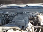 ✅ 2017 Chevrolet Silverado 2500HD Work Truck • VIN: 1GC2KUEG0HZ245663 • Lot: 41768414. Wystawiony na IAAI z przebiegiem 116 896 mil. Bezpłatny archiwum sprzedaży aukcyjnych z USA i szczegółowy raport historii pojazdu na DreamBid. Zdjęcie 10.