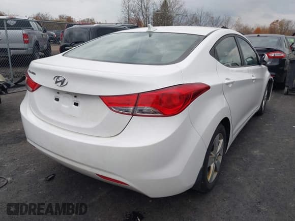 ✅ 2013 Hyundai Elantra GLS • VIN: 5NPDH4AE9DH427777 • Lot: 43629626. Listed on IAAI with 51,204 mi. Free auction sales archive from the USA and detailed vehicle history report at DreamBid. Image 4.