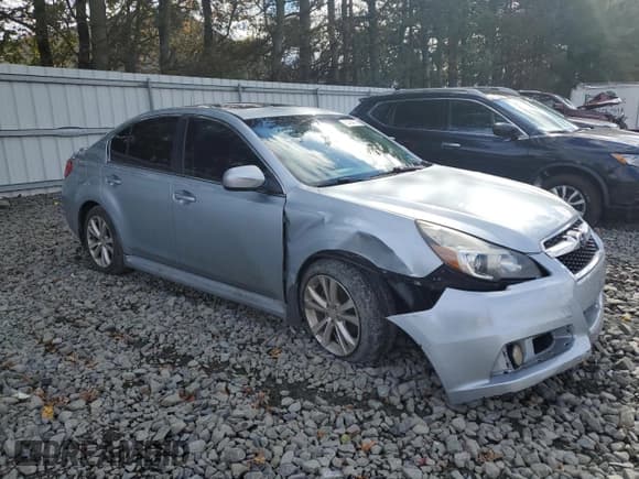 ✅ 2013 Subaru Legacy Limited • VIN: 4S3BMBL63D3021499 • Lot: 82484775. Wystawiony na Copart z przebiegiem 157 063 mil. Bezpłatny archiwum sprzedaży aukcyjnych z USA i szczegółowy raport historii pojazdu na DreamBid. Zdjęcie 4.
