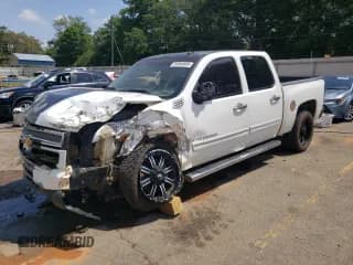 ✅ 2013 Chevrolet Silverado 1500 LTZ • VIN: 3GCPCTE09DG122079 • Lot: 54564685. Listed on Copart with 182,184 mi. Free auction sales archive from the USA and detailed vehicle history report at DreamBid. Image 1.