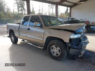 ✅ 2001 Chevrolet Silverado 1500 LS • VIN: 1GCEK19T21E143703 • Lot: 43278427. Listed on IAAI with 188,654 mi. Free auction sales archive from the USA and detailed vehicle history report at DreamBid. Image 1.