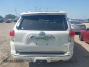 ✅ 2011 Toyota 4Runner Trail • VIN: JTEBU5JR9B5068323 • Лот: 42574394. Опубликован ранее на IAAI с пробегом 236 416 миль. Бесплатный доступ к архиву аукционных продаж из США и подробный отчёт об истории автомобиля на DreamBid. Изображение 16.