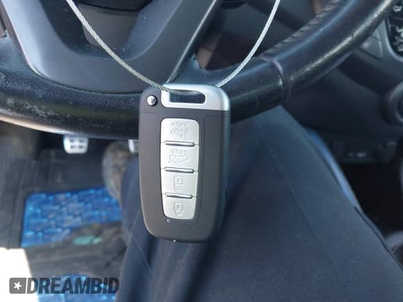 2013 Hyundai Veloster Turbo с VIN KMHTC6AE3DU136005, выставлен на аукционе IAAI как лот 42243308 с пробегом 118 257 миль миль и . История ставок и продаж доступна на DreamBid. Изображение 11.