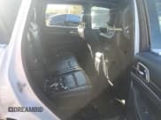 ✅ 2017 Jeep Grand Cherokee Overland • VIN: 1C4RJFCG4HC770129 • Lot: 87070855. Wystawiony na Copart z przebiegiem 71 266 mil. Bezpłatny archiwum sprzedaży aukcyjnych z USA i szczegółowy raport historii pojazdu na DreamBid. Zdjęcie 10.