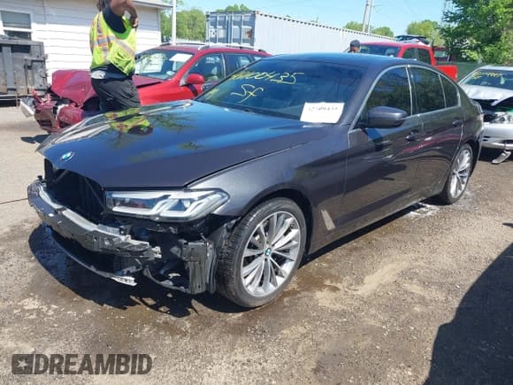 ✅ 2021 BMW 5 Series 530i xDrive • VIN: WBA13BJ0XMWX00677 • Lot: 42100435. Listed on IAAI with 66,140 mi. Free auction sales archive from the USA and detailed vehicle history report at DreamBid. Image 2.
