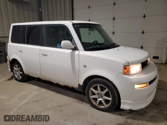 ✅ 2004 Scion xB • VIN: JTLKT334440131569 • Лот: 85730225. Опубликован ранее на Copart с пробегом 174 316 миль. Бесплатный доступ к архиву аукционных продаж из США и подробный отчёт об истории автомобиля на DreamBid. Изображение 4.