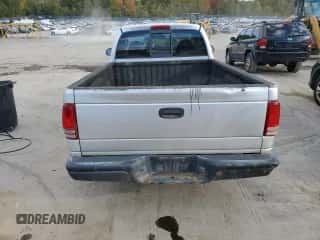 2004 Dodge Dakota z VIN 1D7FL16K24S621269, wystawiony jako Copart lot #75284304 z przebiegiem Nie podano mil oraz Szkoda całkowita • Salvage title. Historia ofert i sprzedaży dostępna na DreamBid. Obrazek 6.
