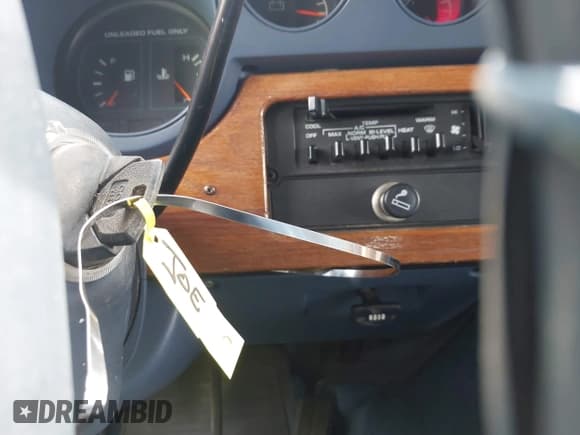 ✅ 1994 Dodge Cargo • VIN: 2B6HB21X1RK146167 • Lot: 42018516. Listed on IAAI with 93,393 mi. Free auction sales archive from the USA and detailed vehicle history report at DreamBid. Image 11.