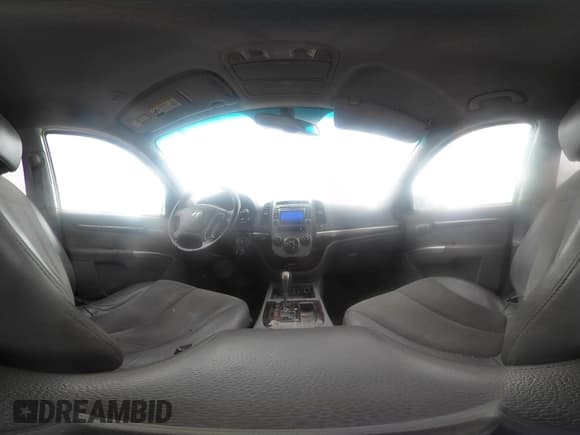 ✅ 2011 Hyundai Santa Fe Limited • VIN: 5XYZHDAGXBG008896 • Lot: 41564444. Listed on IAAI with 122,104 mi. Free auction sales archive from the USA and detailed vehicle history report at DreamBid. Image 18.