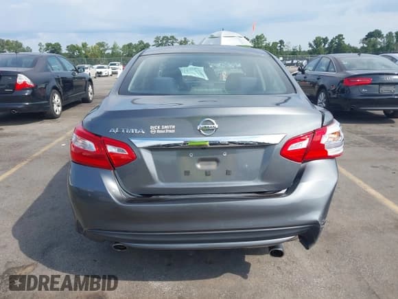 ✅ 2017 Nissan Altima S • VIN: 1N4AL3AP0HC147105 • Lot: 43075568. Wystawiony na IAAI z przebiegiem 74 286 mil. Bezpłatny archiwum sprzedaży aukcyjnych z USA i szczegółowy raport historii pojazdu na DreamBid. Zdjęcie 16.