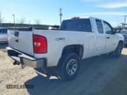 ✅ 2009 Chevrolet Silverado 1500 LS • VIN: 1GCEK19C99Z261462 • Lot: 41655456. Listed on IAAI with 220,281 mi. Free auction sales archive from the USA and detailed vehicle history report at DreamBid. Image 4.