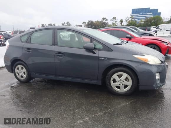 ✅ 2011 Toyota Prius II • VIN: JTDKN3DU9B0277502 • Lot: 43714129. Listed on IAAI with 203,936 mi. Free auction sales archive from the USA and detailed vehicle history report at DreamBid. Image 13.