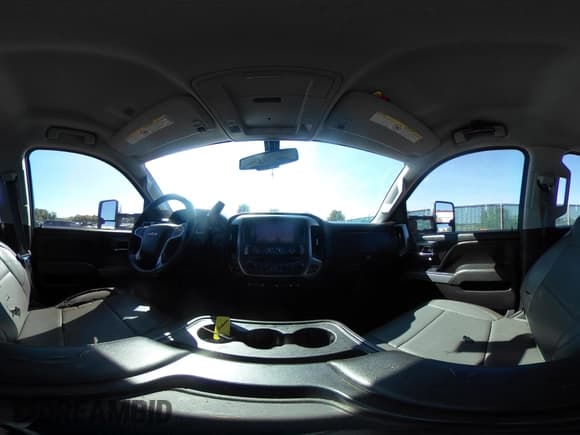 ✅ 2015 Chevrolet Silverado 2500HD LT • VIN: 1GC1KVE85FF611982 • Lot: 42755814. Listed on IAAI with 130,712 mi. Free auction sales archive from the USA and detailed vehicle history report at DreamBid. Image 18.