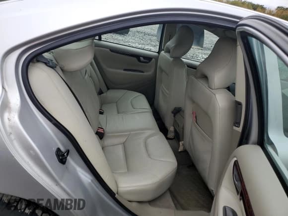 ✅ 2002 Volvo S60 • VIN: YV1RH58D222186002 • Lot: 86711655. Listed on Copart with 182,452 mi. Free auction sales archive from the USA and detailed vehicle history report at DreamBid. Image 10.