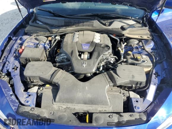 ✅ 2022 Maserati Ghibli Modena Q4 • VIN: ZAM57YTM9NX407288 • Lot: 72171734. Wystawiony na Copart z przebiegiem 23 316 mil. Bezpłatny archiwum sprzedaży aukcyjnych z USA i szczegółowy raport historii pojazdu na DreamBid. Zdjęcie 12.