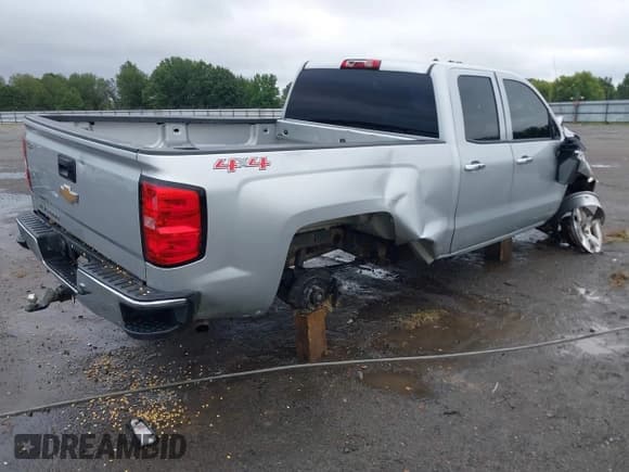 ✅ 2015 Chevrolet Silverado 1500 LS • VIN: 1GCVKPEC0FZ432023 • Lot: 43288883. Listed on IAAI with 185,205 mi. Free auction sales archive from the USA and detailed vehicle history report at DreamBid. Image 4.