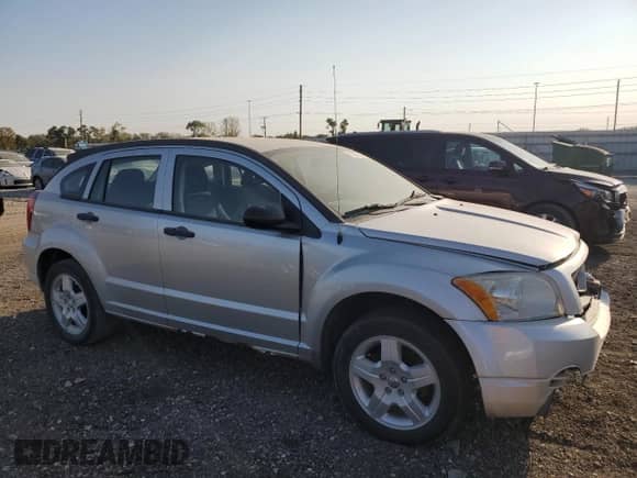 2008 Dodge Caliber SXT с VIN 1B3HB48B48D541682, выставлен на аукционе Copart как лот 71931314 с пробегом 154 099 миль миль и Списание • Salvage title. История ставок и продаж доступна на DreamBid. Изображение 4.