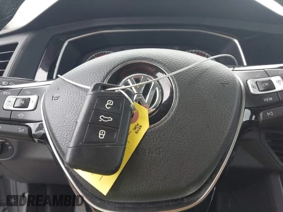 ✅ 2019 Volkswagen Jetta S • VIN: 3VWCB7BU4KM151890 • Lot: 43372212. Listed on IAAI with 166,844 mi. Free auction sales archive from the USA and detailed vehicle history report at DreamBid. Image 11.