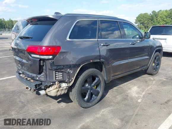 ✅ 2015 Jeep Grand Cherokee Altitude • VIN: 1C4RJFAG8FC196473 • Лот: 43104262. Опубликован ранее на IAAI с пробегом 130 857 миль. Бесплатный доступ к архиву аукционных продаж из США и подробный отчёт об истории автомобиля на DreamBid. Изображение 4.