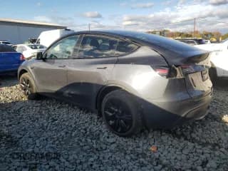 ✅ 2023 Tesla Model Y Long Range • VIN: 7SAYGDEE3PA128285 • Lot: 86510255. Wystawiony na Copart z przebiegiem 34 232 mil. Bezpłatny archiwum sprzedaży aukcyjnych z USA i szczegółowy raport historii pojazdu na DreamBid. Zdjęcie 2.