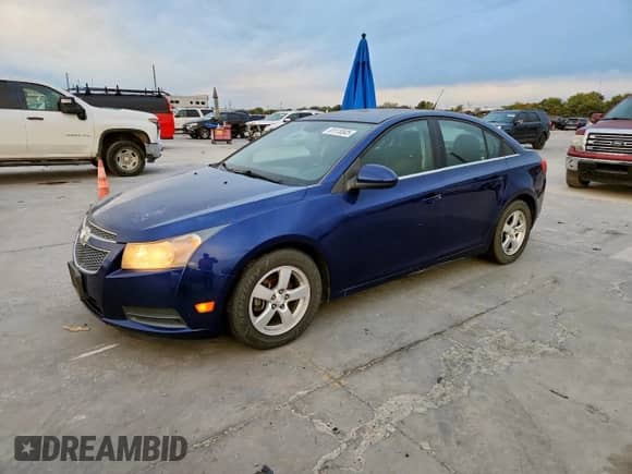 2013 Chevrolet Cruze 1LT с VIN 1G1PC5SB5D7180308, выставлен на аукционе Copart как лот 91118505 с пробегом 194 654 миль миль и Чистый • Clean title. История ставок и продаж доступна на DreamBid. Изображение 1.