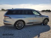 ✅ 2021 Lincoln Aviator Grand Touring • VIN: 5LMYJ8XY2MNL01350 • Lot: 78242673. Listed on Copart with 20,624 mi. Free auction sales archive from the USA and detailed vehicle history report at DreamBid. Image 3.