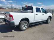 ✅ 2024 Ram 2500 Tradesman • VIN: 3C6UR5CJXRG156152 • Lot: 43048375. Listed on IAAI with 44,777 mi. Free auction sales archive from the USA and detailed vehicle history report at DreamBid. Image 4.