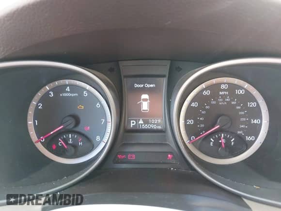 2013 Hyundai Santa Fe Sport z VIN 5XYZTDLB9DG023845, wystawiony jako IAAI lot #43548483 z przebiegiem 155 096 mil mil oraz . Historia ofert i sprzedaży dostępna na DreamBid. Obrazek 7.