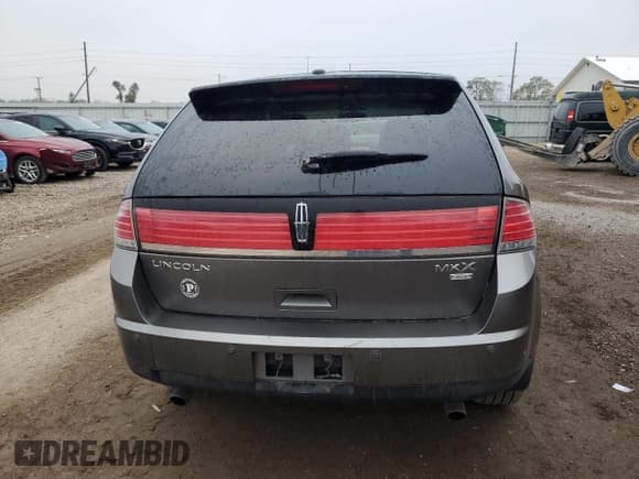 ✅ 2009 Lincoln MKX • VIN: 2LMDU88C39BJ07364 • Lot: 90486885. Listed on Copart with 135,586 mi. Free auction sales archive from the USA and detailed vehicle history report at DreamBid. Image 6.