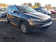 ✅ 2014 Jeep Cherokee Latitude • VIN: 1C4PJMCS3EW146316 • Lot: 43765669. Wystawiony na IAAI z przebiegiem 92 749 mil. Bezpłatny archiwum sprzedaży aukcyjnych z USA i szczegółowy raport historii pojazdu na DreamBid. Zdjęcie 1.