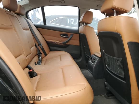 ✅ 2009 BMW 3 Series 335i • VIN: WBAPM73549A366759 • Lot: 52532465. Listed on Copart with 85,598 mi. Free auction sales archive from the USA and detailed vehicle history report at DreamBid. Image 10.